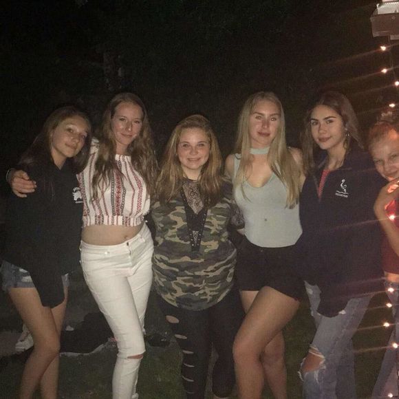 Meet your Posher, Addie - Picture 1 of 1